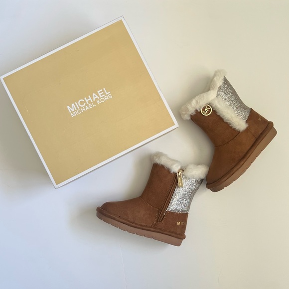 Michael Kors Other - Michael Kors Toddler Girl Chestnut-Glitter Boots SZ 7✨